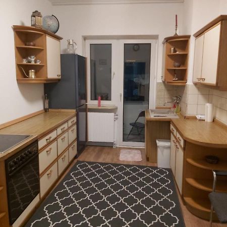 1 Zimmerwohnung Mit Kueche, Balkon Und Badezimmer In Duesseldorf Apartmen Экстерьер фото