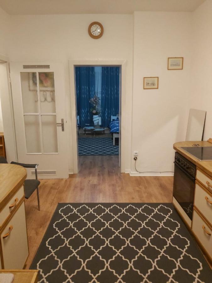 1 Zimmerwohnung Mit Kueche, Balkon Und Badezimmer In Duesseldorf Apartmen Экстерьер фото