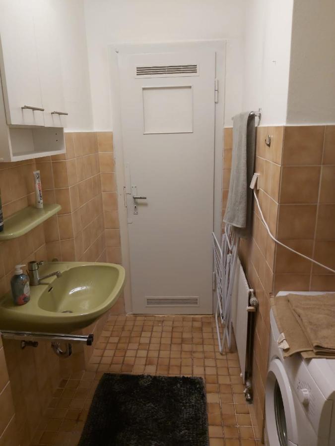 1 Zimmerwohnung Mit Kueche, Balkon Und Badezimmer In Duesseldorf Apartmen Экстерьер фото